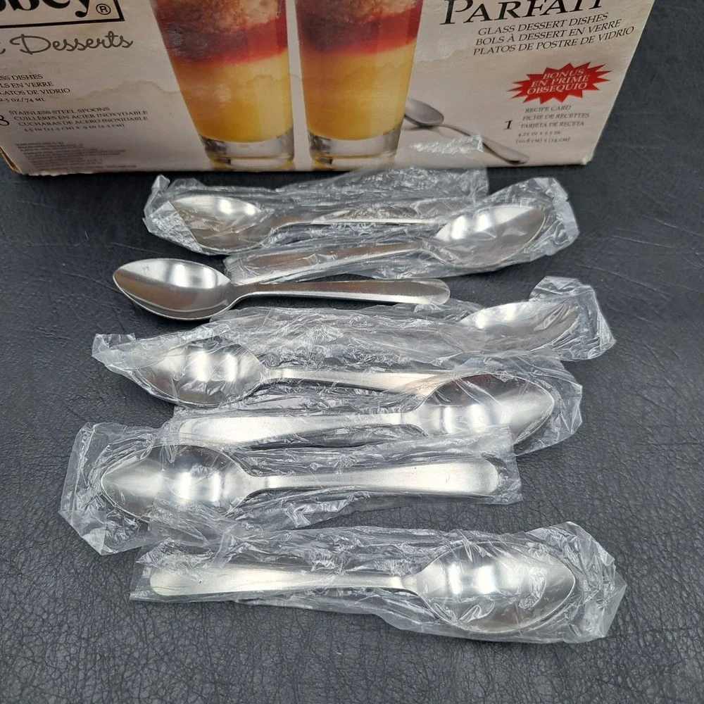 Libbey Just Desserts 16 Piece Parfait Set 2.5oz Glasses & Stainless Spoons
